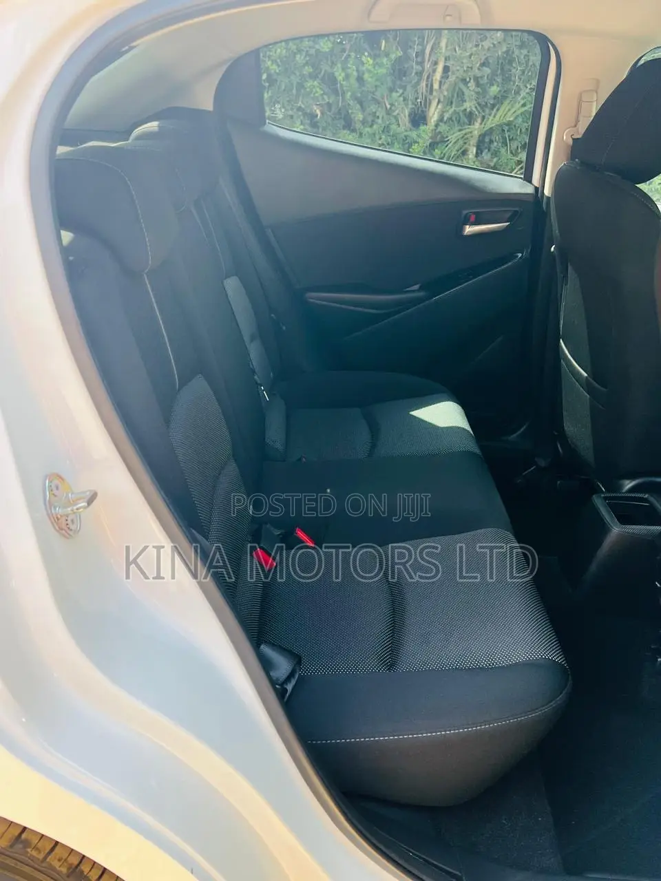 Mazda Demio 2019 Off white