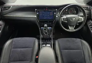 Toyota Harrier 2.0 Turbo 2019 Black