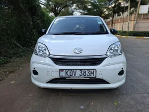 Toyota Passo 2018 White