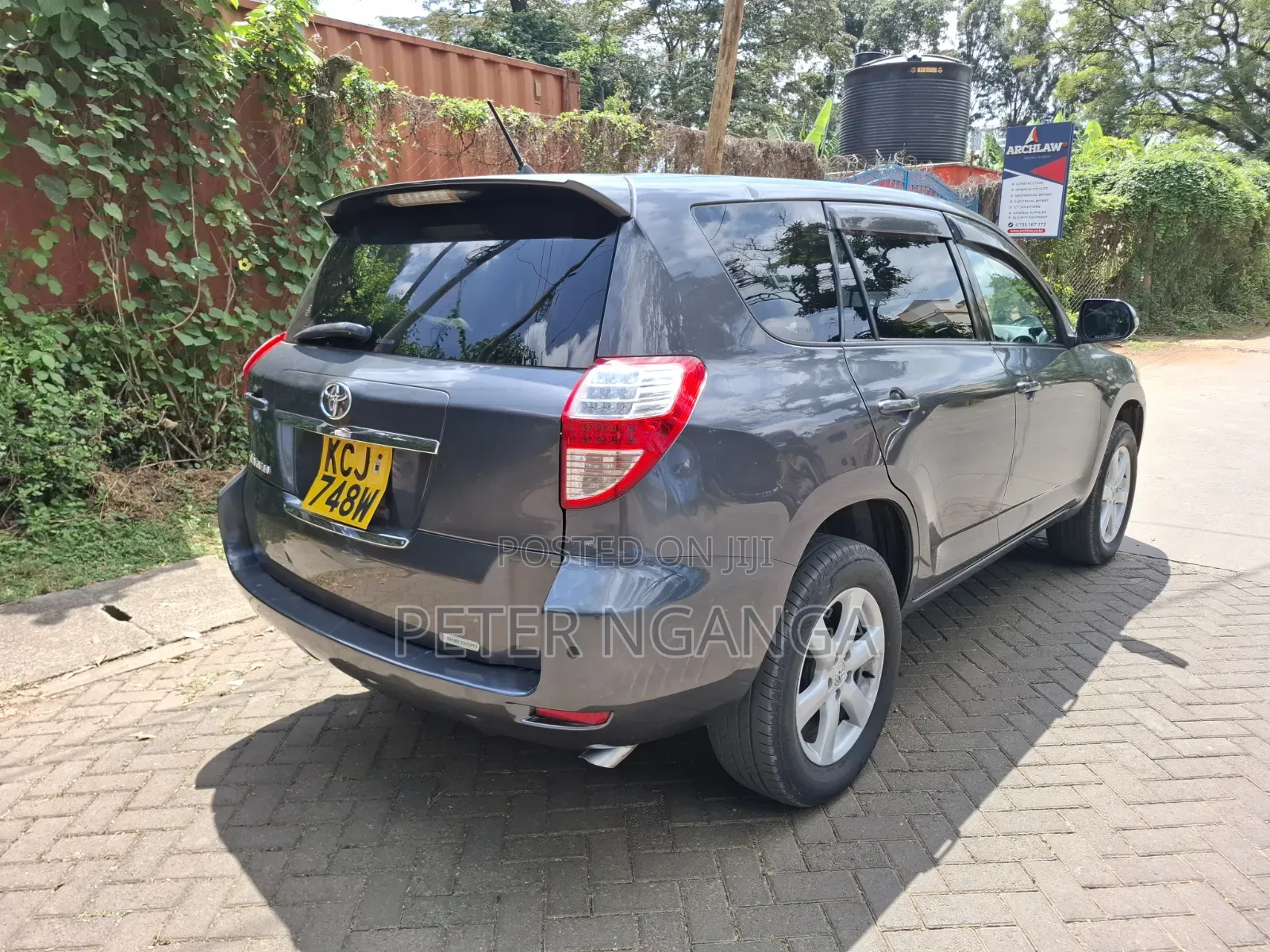 Toyota Vanguard 2009 Gray