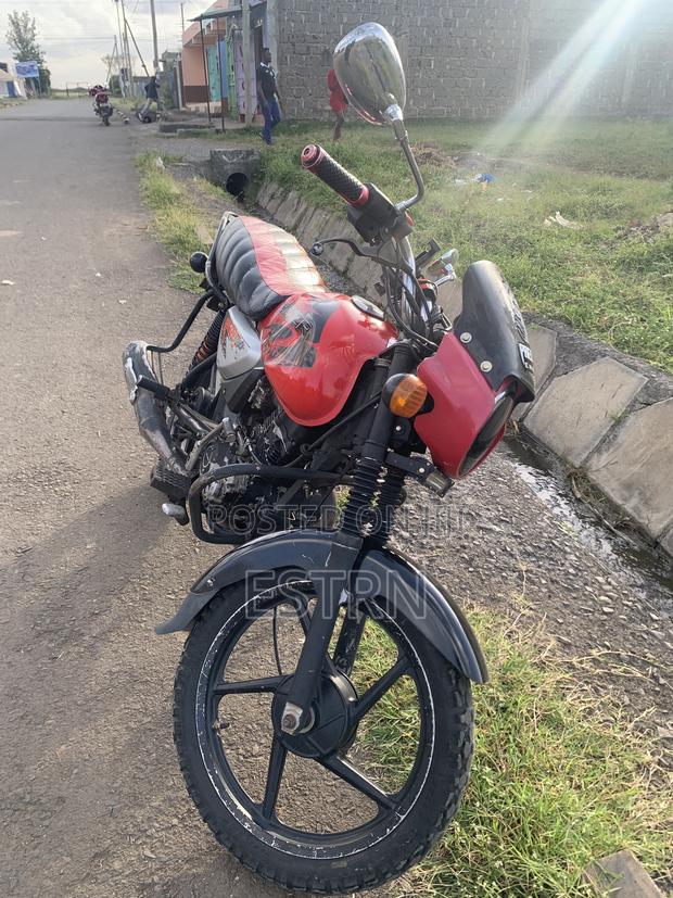 Bajaj Boxer 2019 Red - thumbnail 4