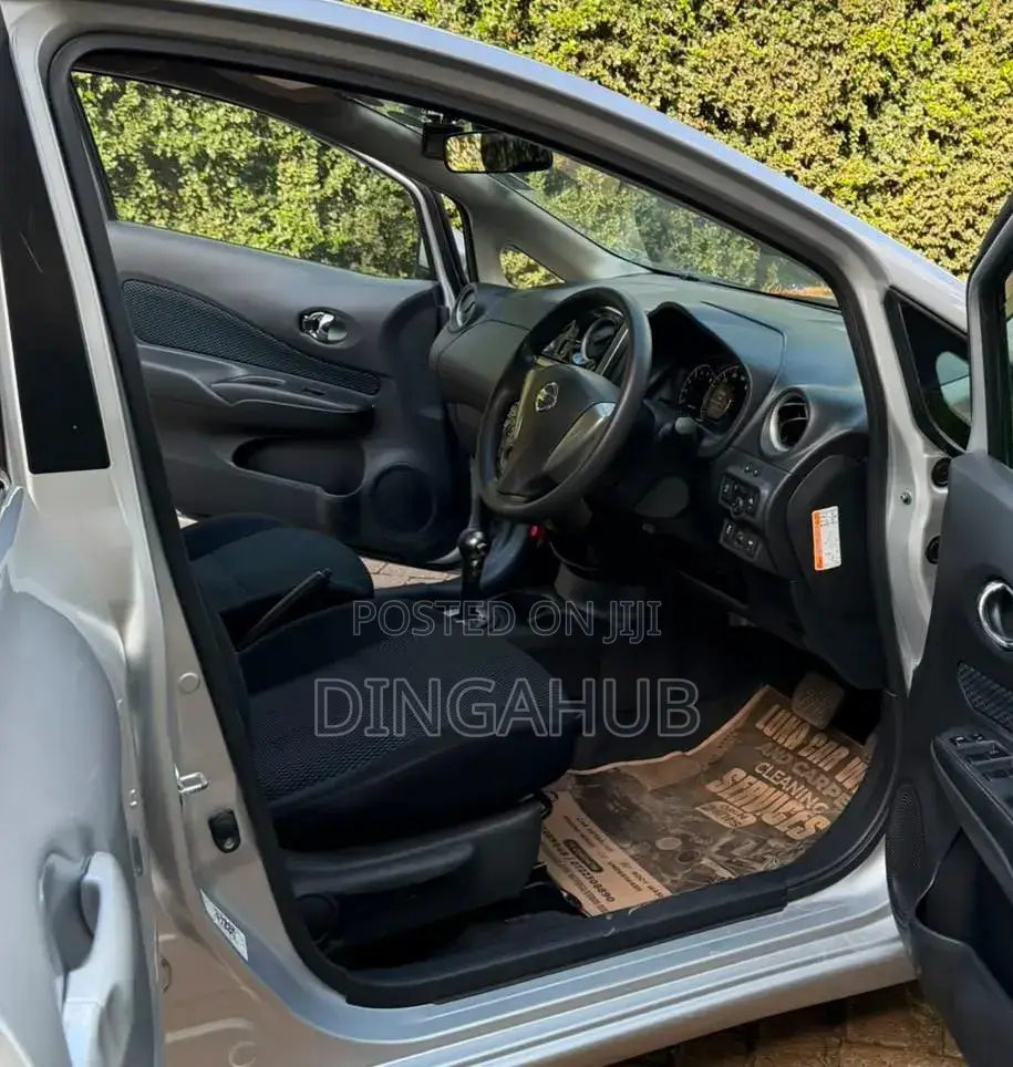 Nissan Note 2016 Silver