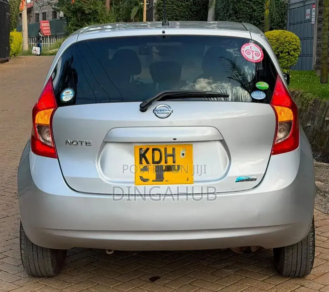 Nissan Note 2016 Silver