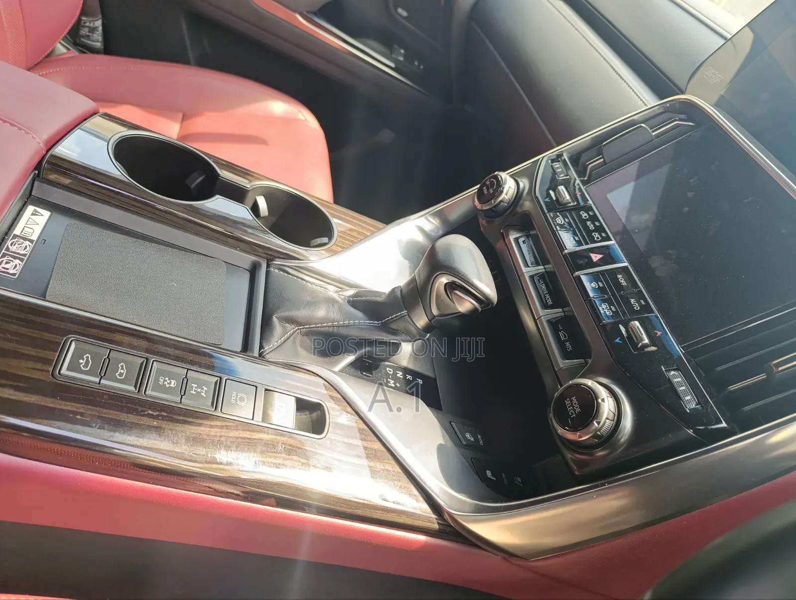 Lexus LX 2022 White