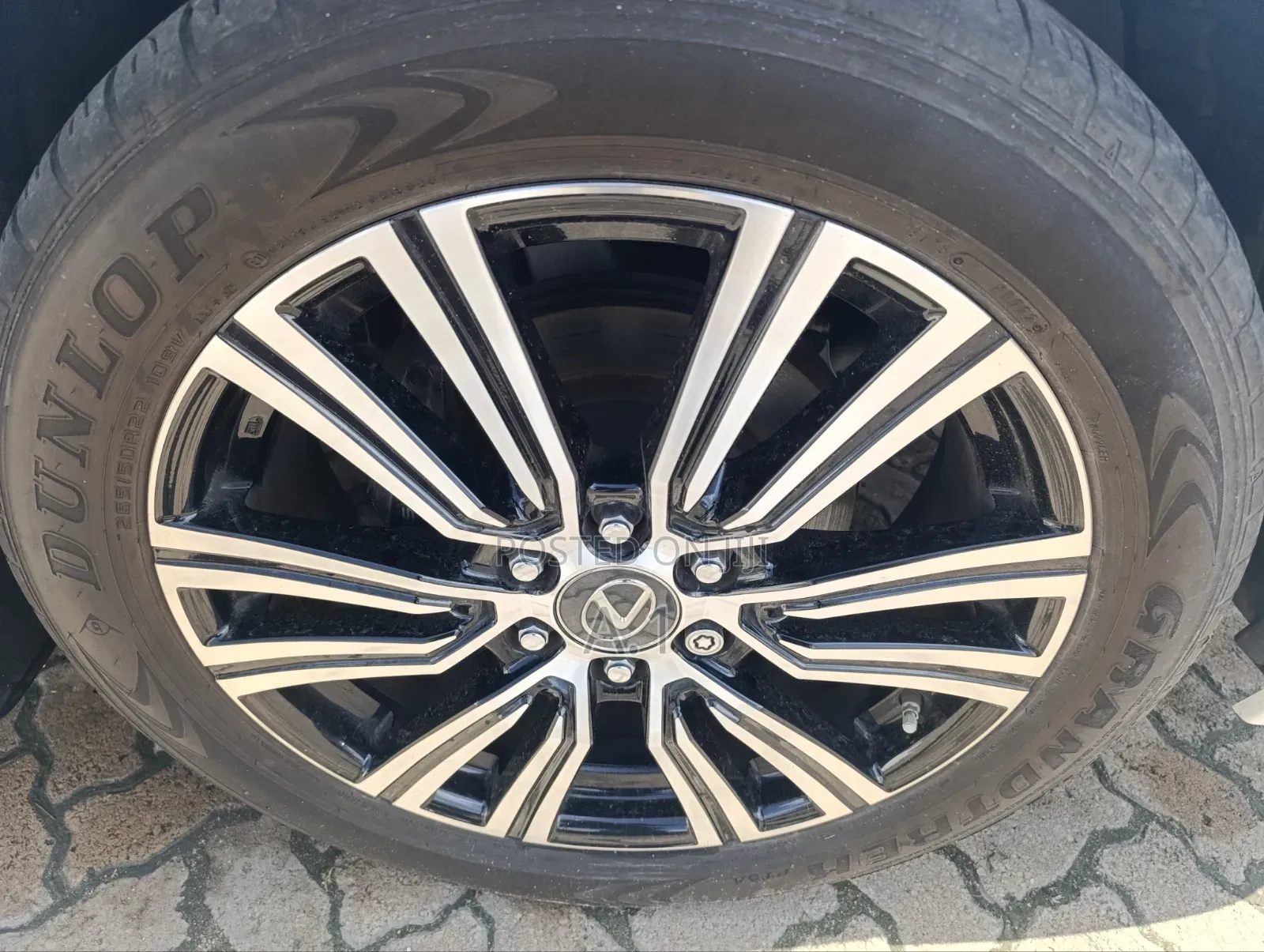 Lexus LX 2022 White