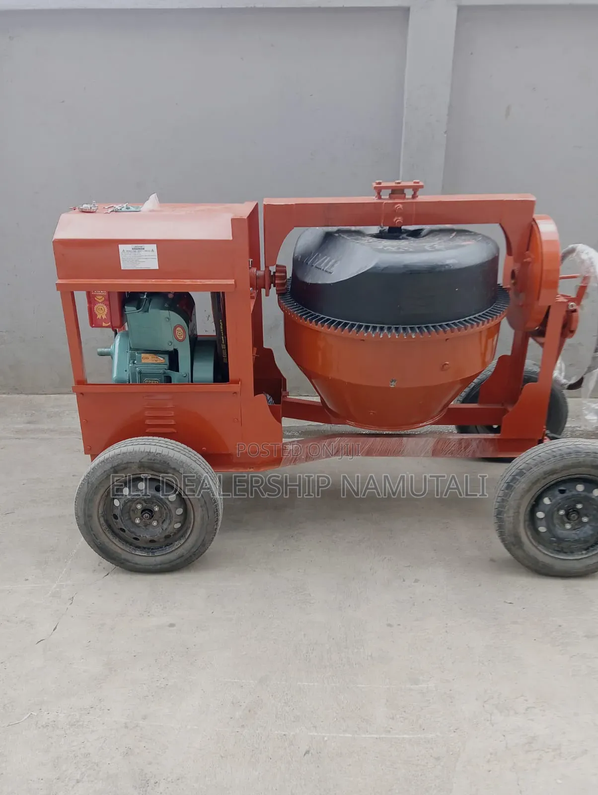 Professional 500l Titan Concrete Mixer for Building and Road Works