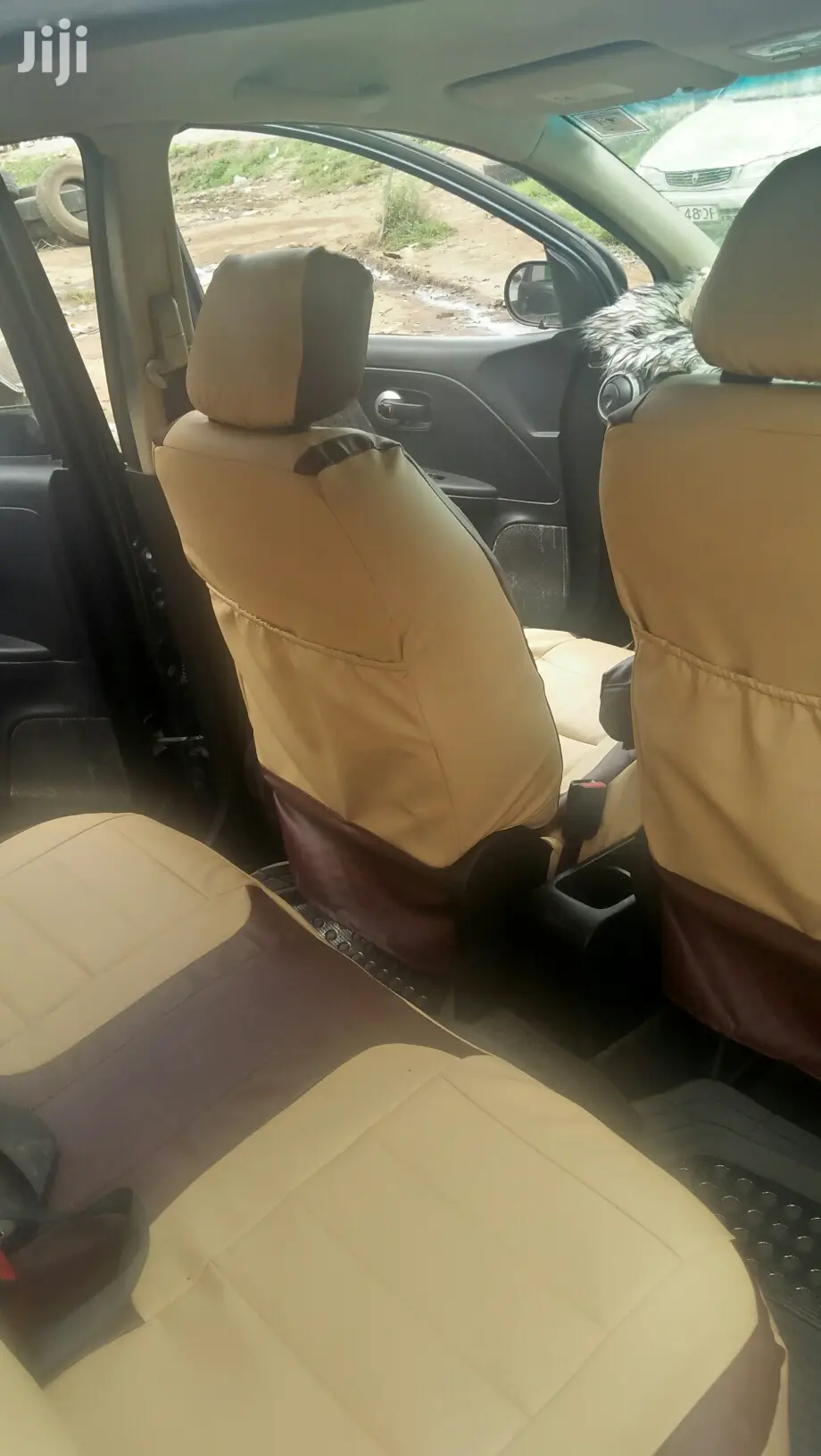 Note Car Seat Covers