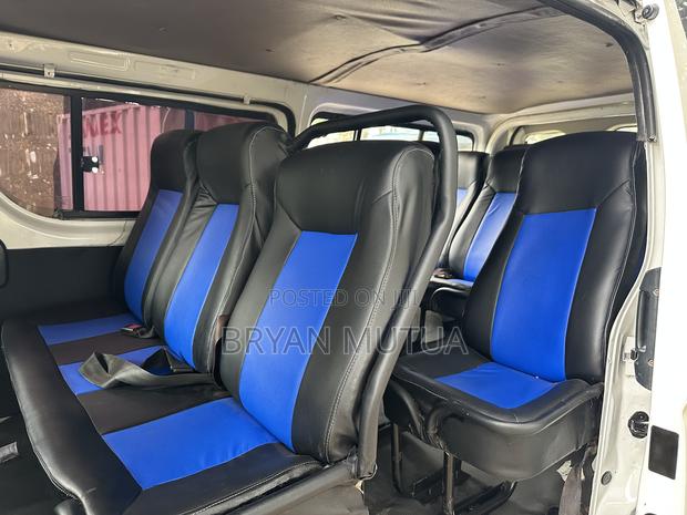 Toyota HiAce 2014 White - thumbnail 5