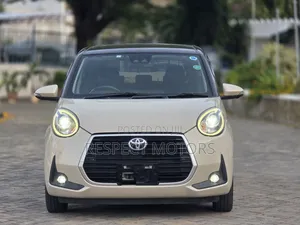 Toyota Passo 2019 Beige