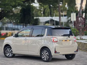 Toyota Passo 2019 Beige