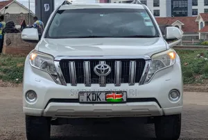 Toyota Land Cruiser Prado 2015 White