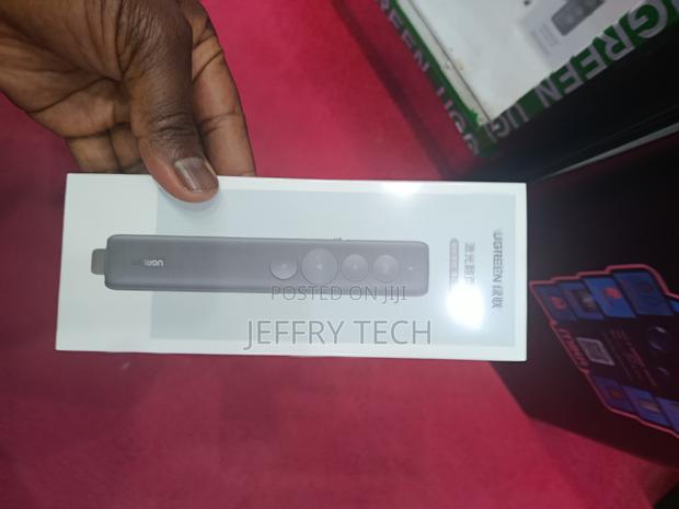 Ugreen Lp479 Wireless Presenter With Red Laser Pointer, Usb 2.4ghz Rem - thumbnail 2
