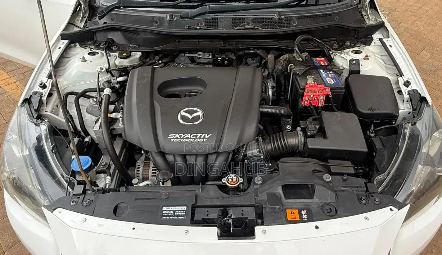 Mazda Demio 2016 White