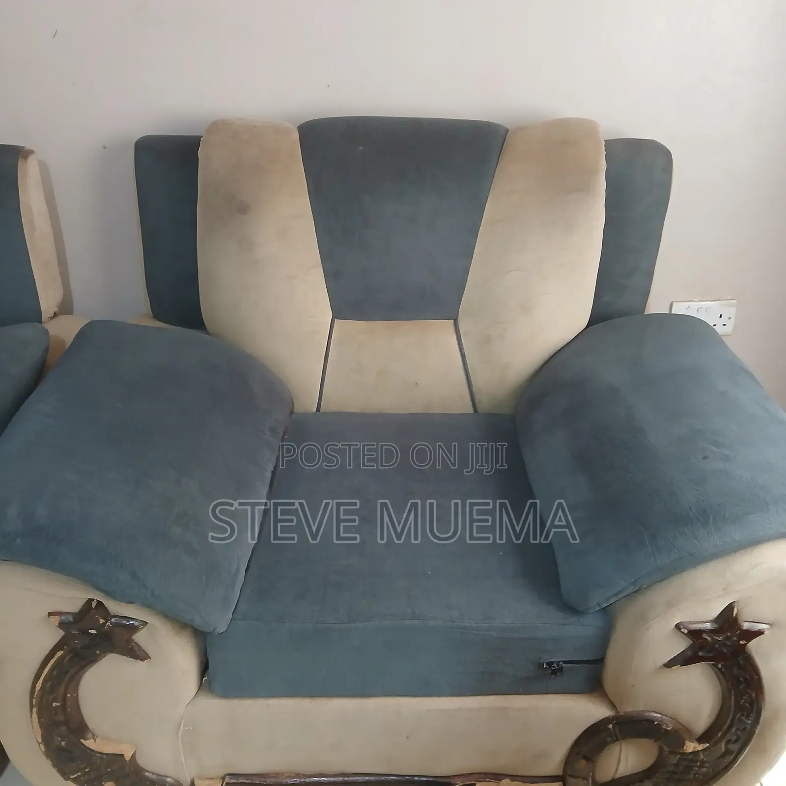 4 Seater Sofa Set and Sofa Bed.