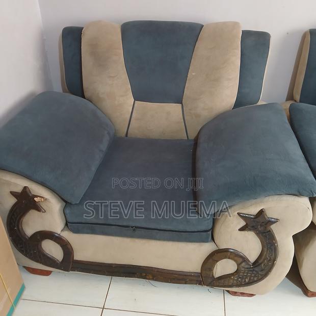 4 Seater Sofa Set and Sofa Bed. - thumbnail 7