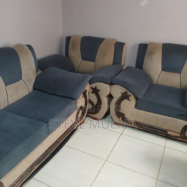 4 Seater Sofa Set and Sofa Bed. - thumbnail 8