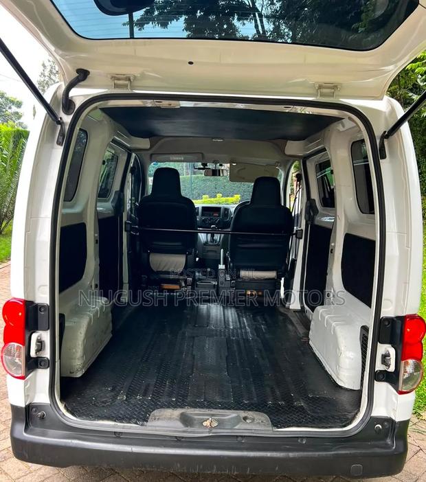 Nissan NV200 2019 White - thumbnail 4