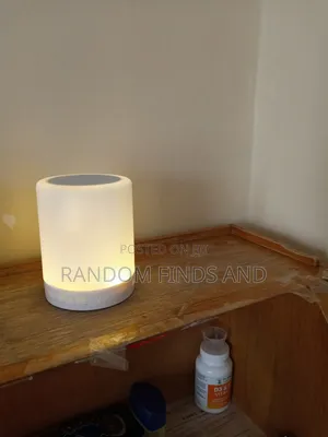 Ai Intelligent Bluetooth Speaker Lamp (7 Colour Lighting)