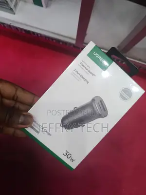Ugreen 30w 2-Port Fast Car Charger - Ec305