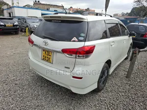 Toyota Wish 2015 White