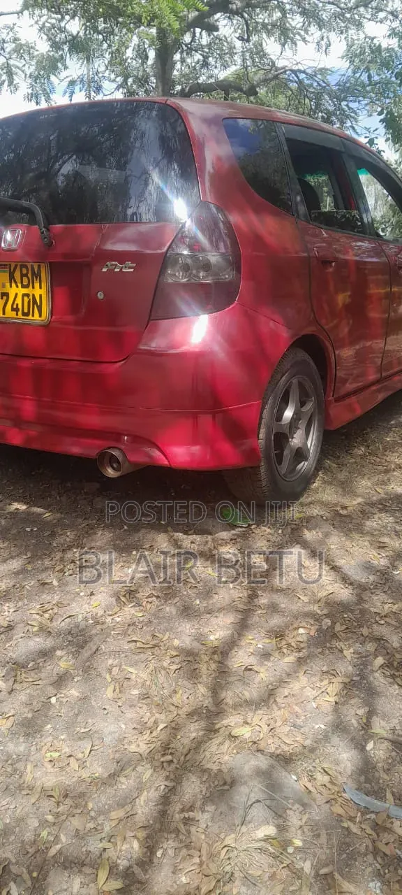 Honda Fit 2003 Red