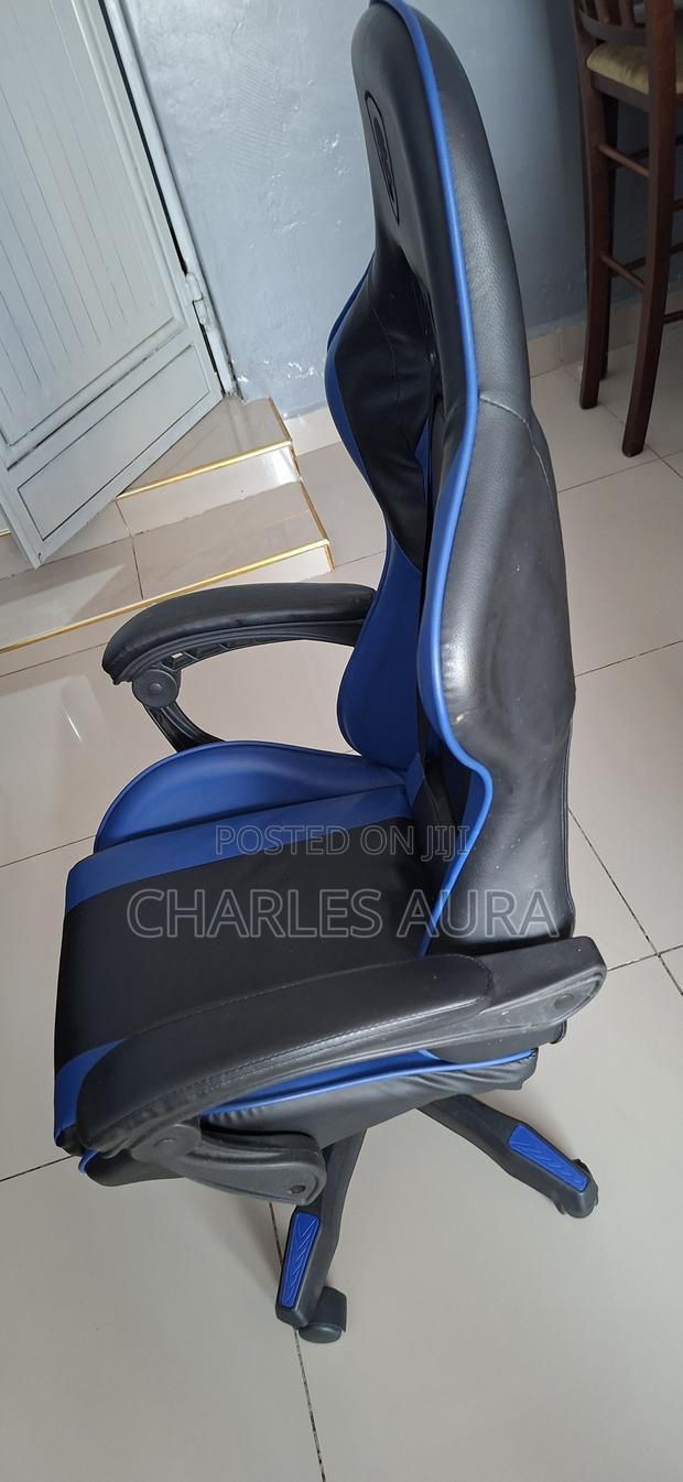 Gaming Chair - thumbnail 2