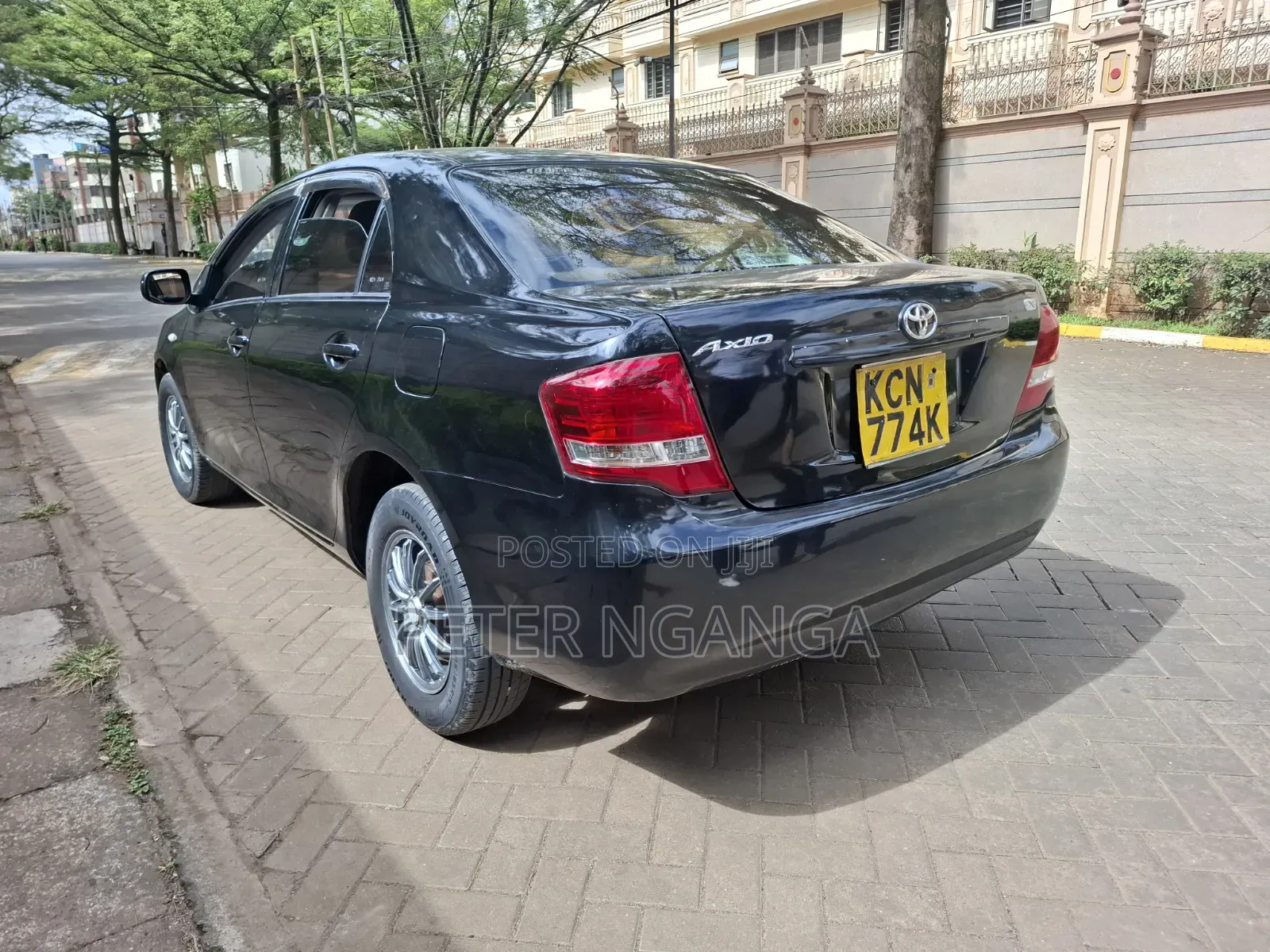 Toyota Axio 2010 Matt Black