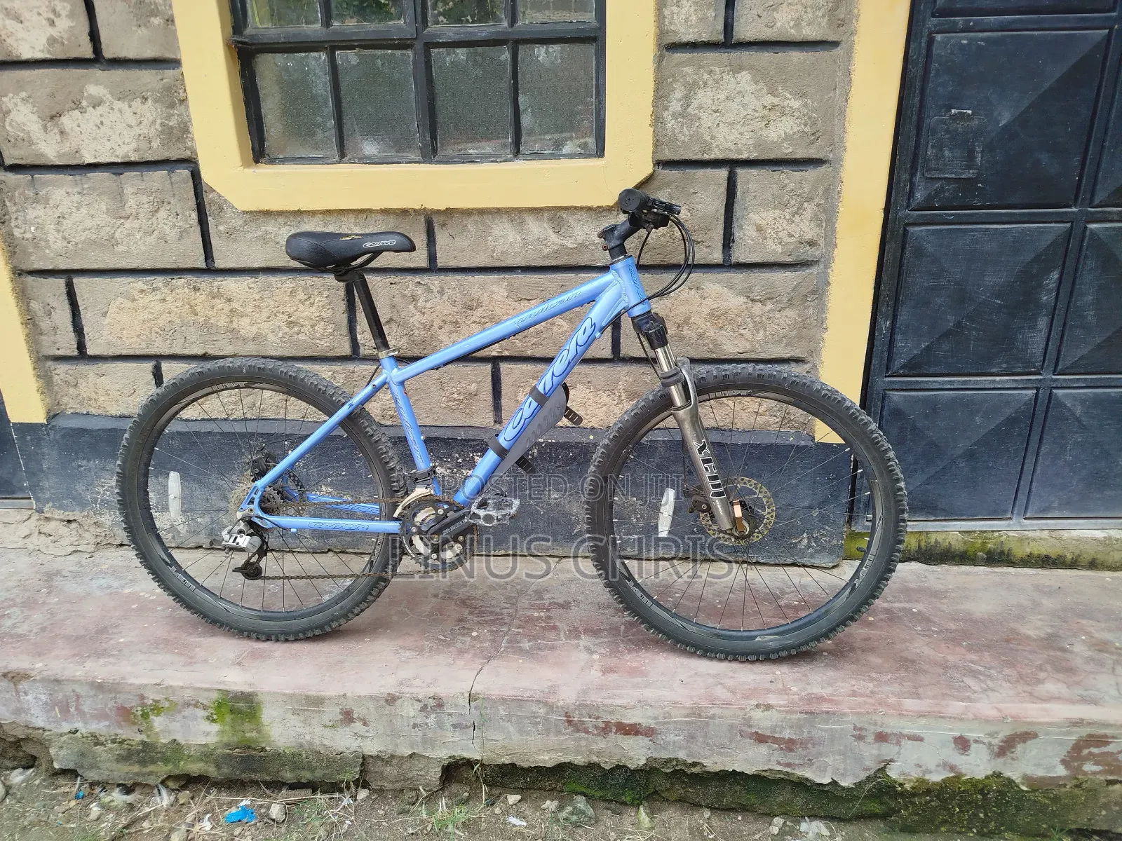 Mountain Bike
