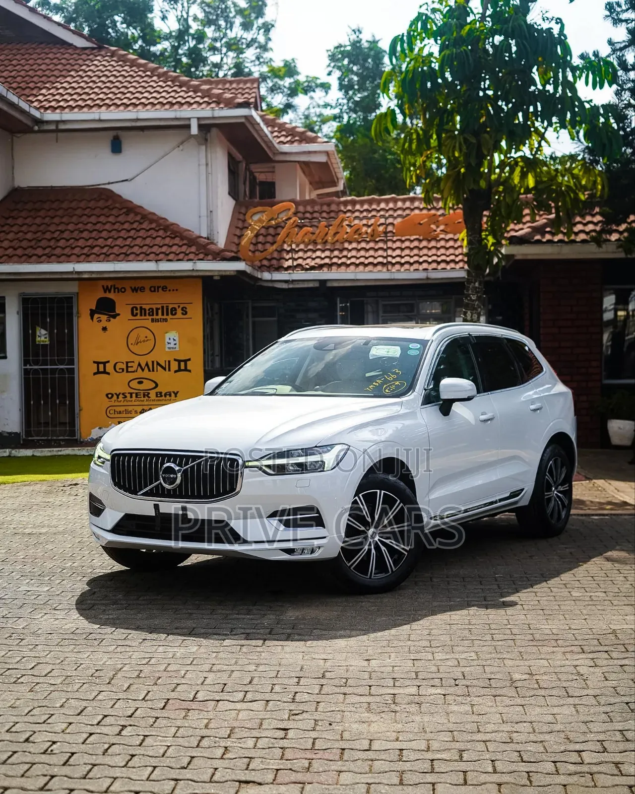 Volvo XC60 2019 White