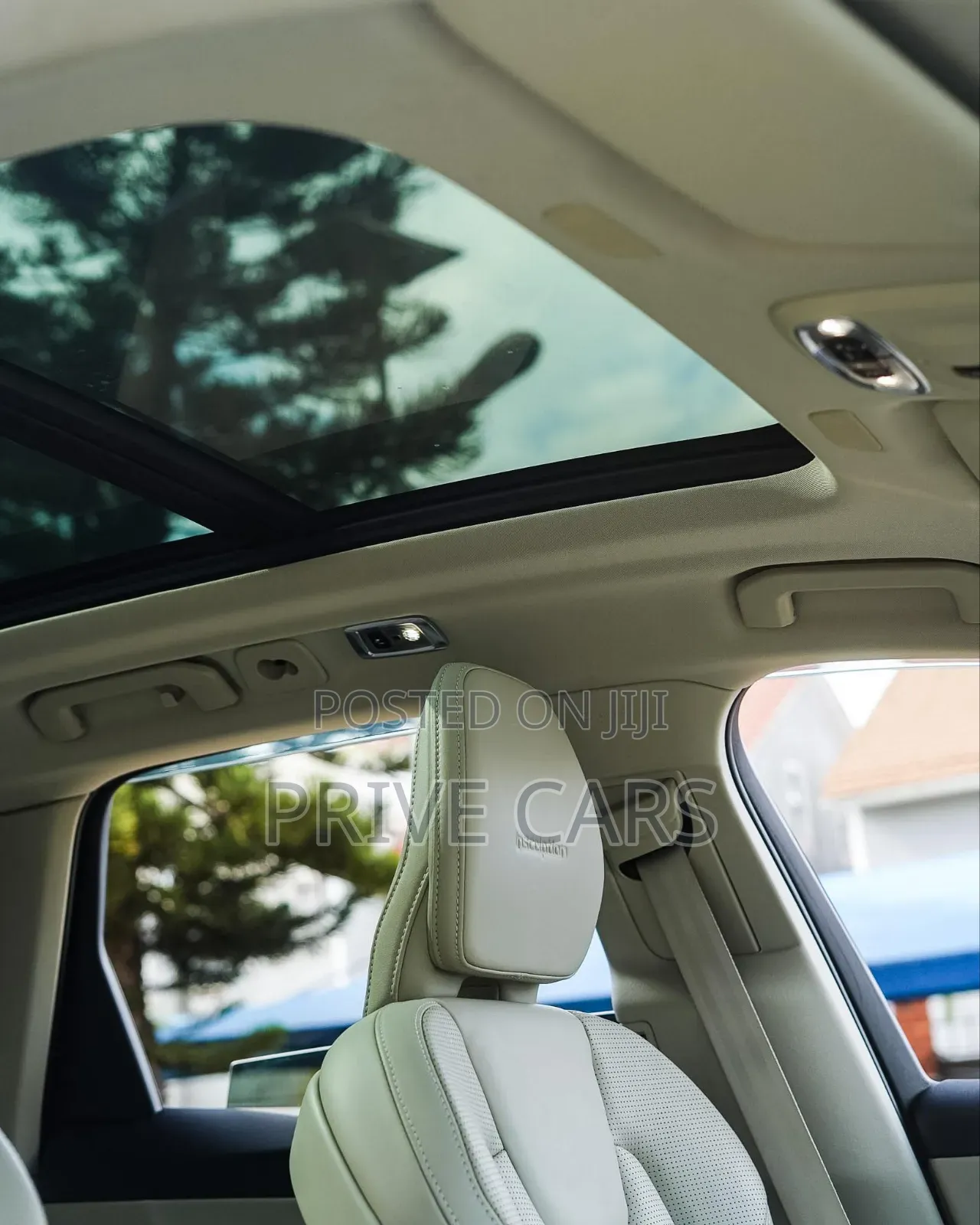 Volvo XC60 2019 White