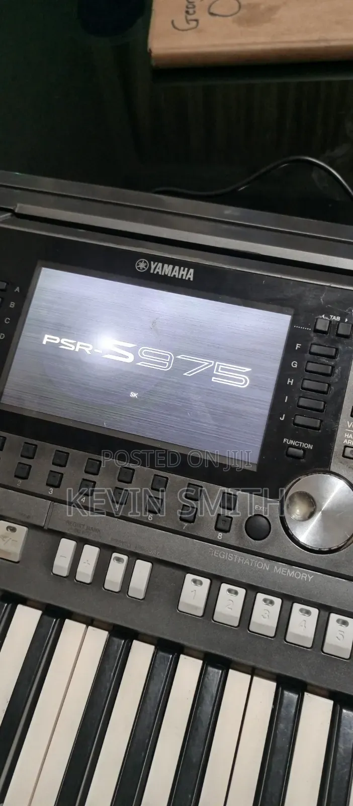 Yamaha Psr S975