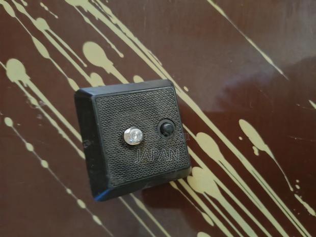 Tripod Camera Stand - thumbnail 4