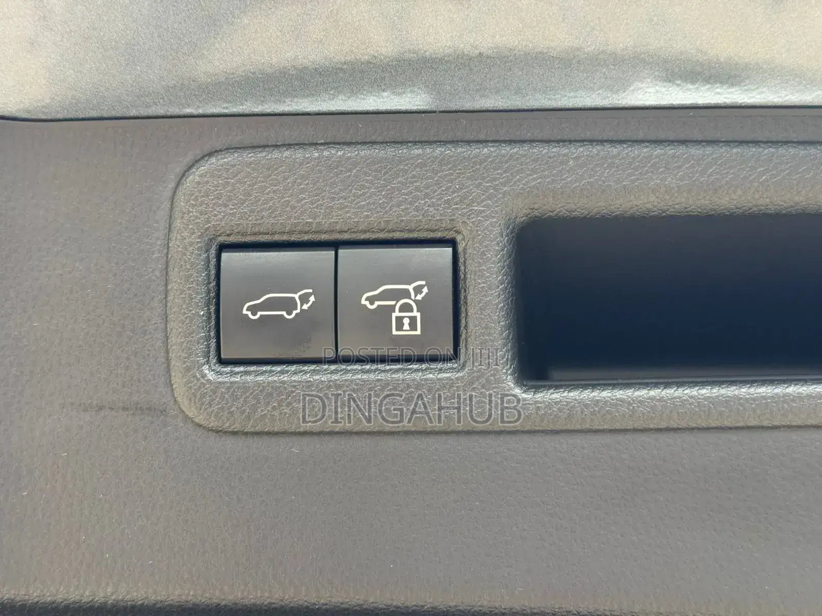 Toyota Harrier 2.0 2020 Gray