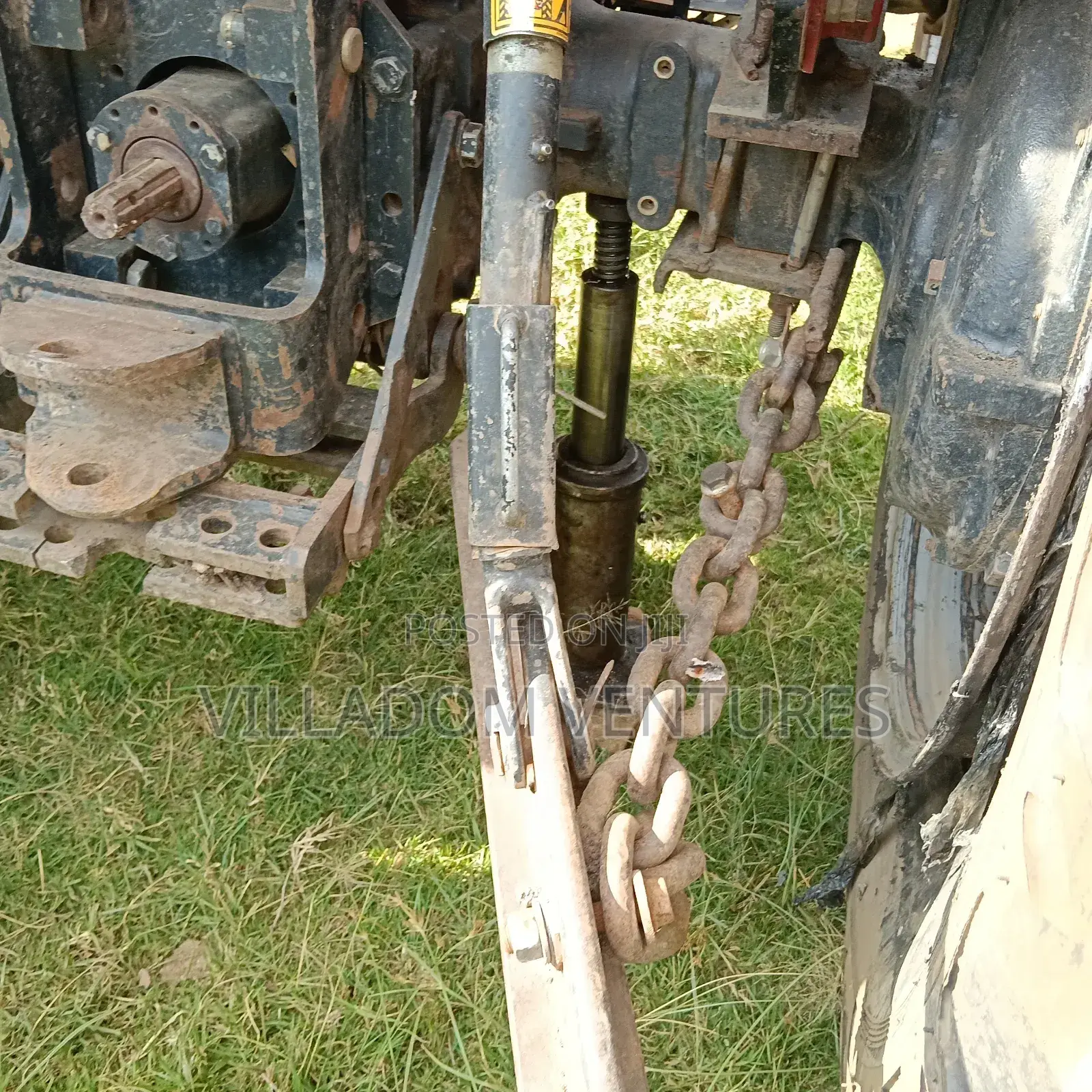 Quick Sale Case 3 Jx 75t in Excellent Condition/Nardi 3disc Plough