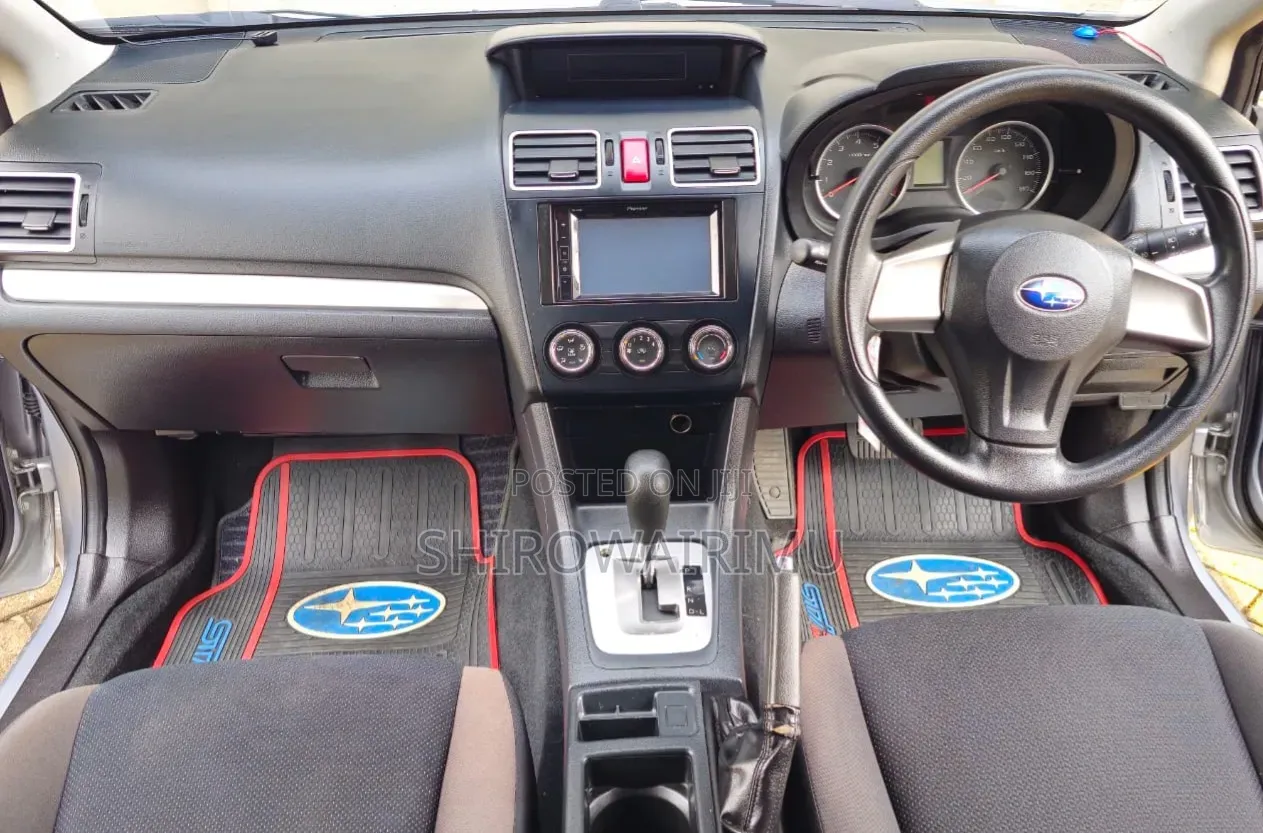 Subaru Impreza 2016 Silver