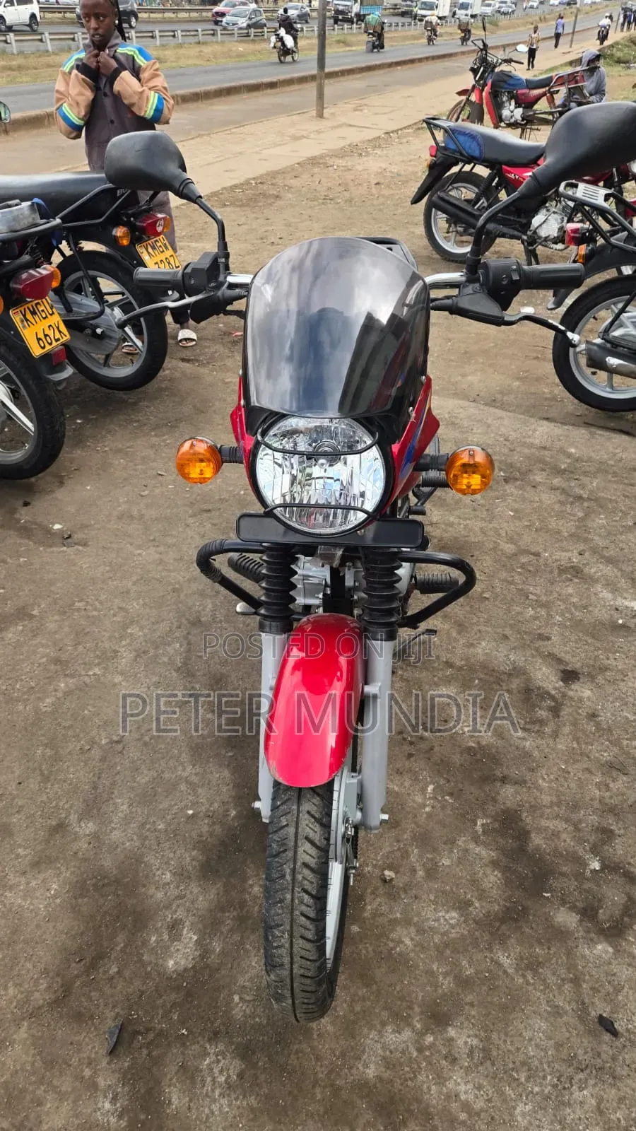 Bajaj Boxer 125 2025 Red