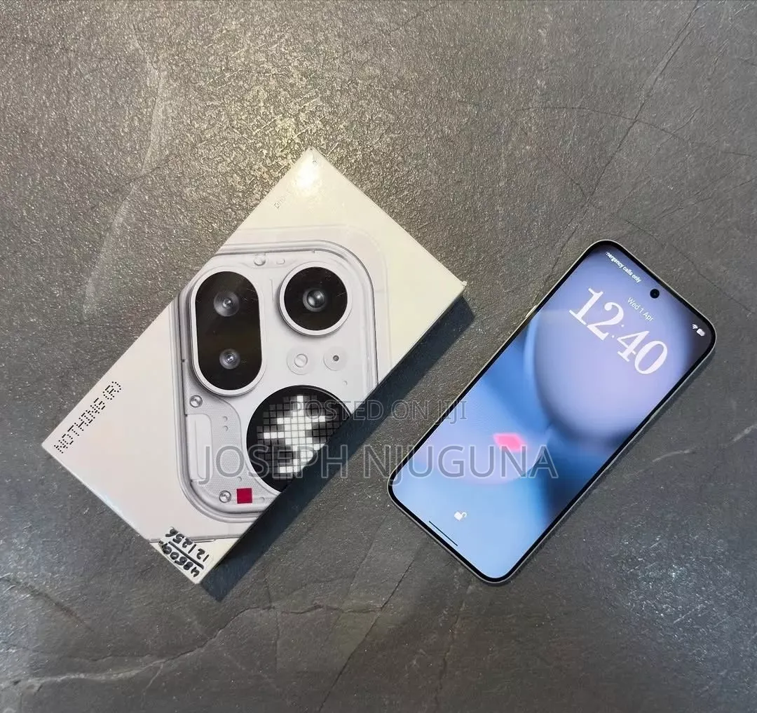 New Nothing Phone 4a Pro 256 GB Silver