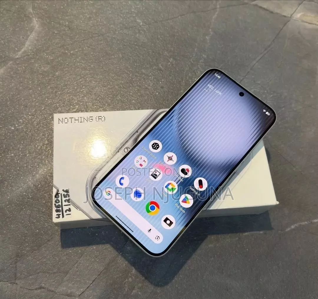 New Nothing Phone 4a Pro 256 GB Silver
