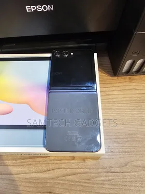 Samsung Galaxy Z Flip 5 256 GB Black