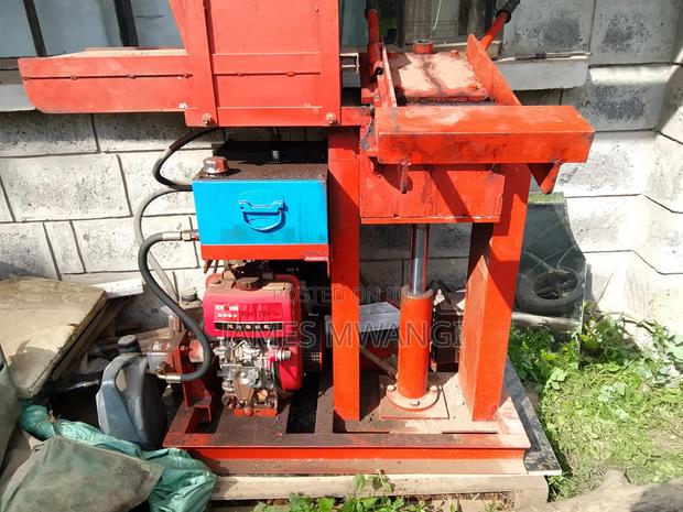 Interlocking Hydraulic Brick Machine