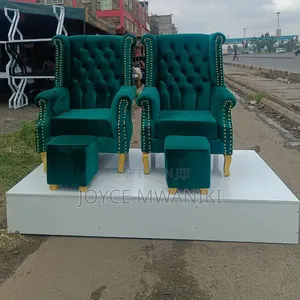 2 Sets Pedicure Set Up and a Podium, Green 