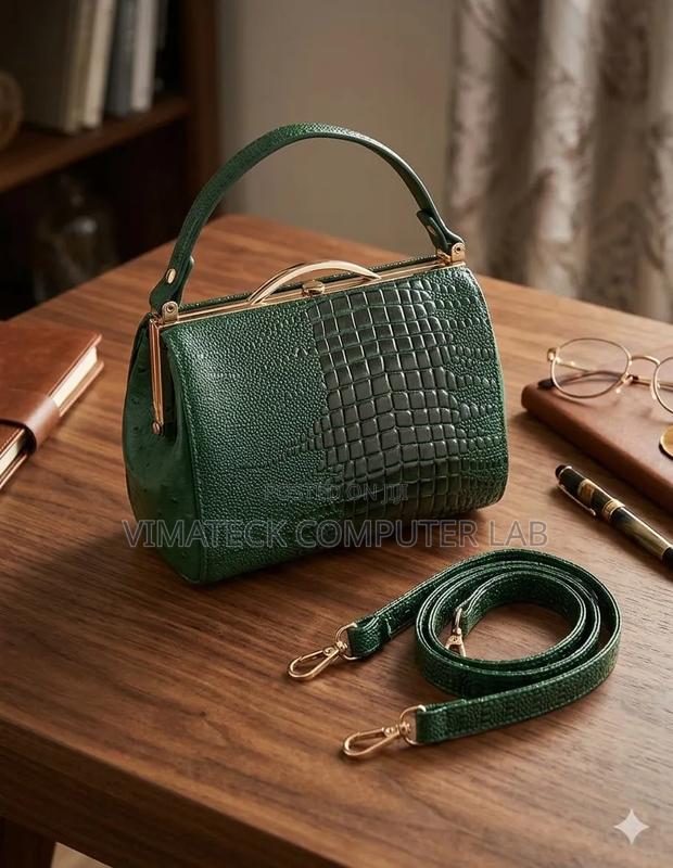 Classy Sling Bag - thumbnail 5