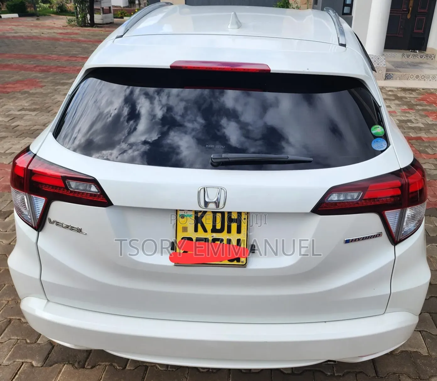Honda Vezel 2015 White