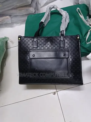 Classy Hand Bagd