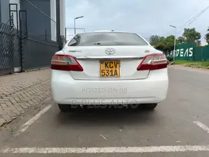 Toyota Premio 2012 White