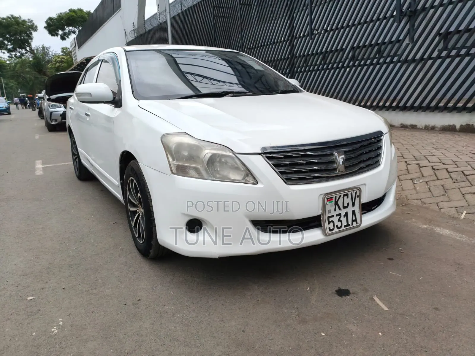 Toyota Premio 2012 White