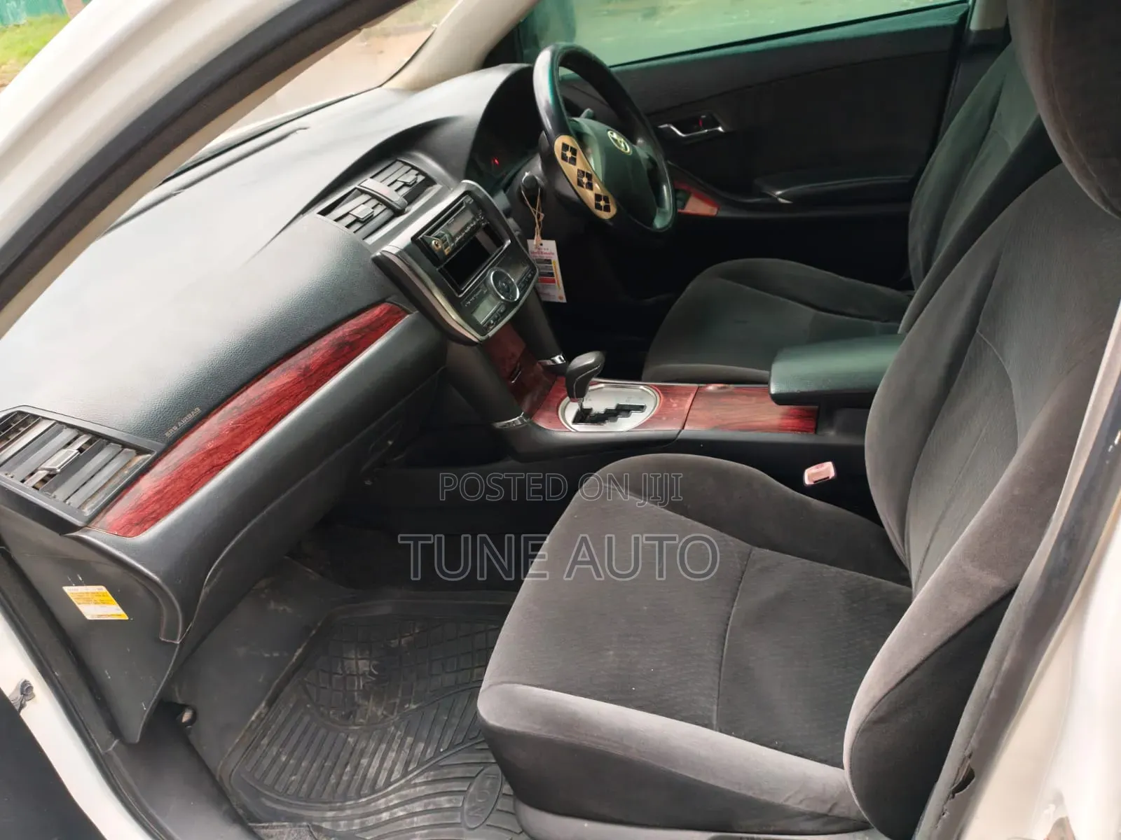 Toyota Premio 2012 White