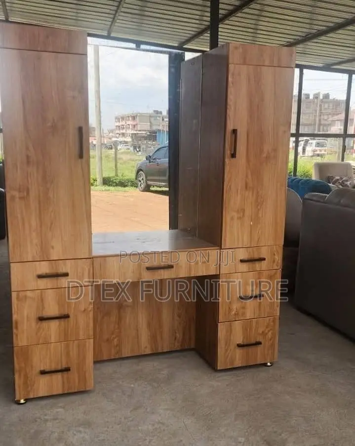 Modern Wooden Dressing Table