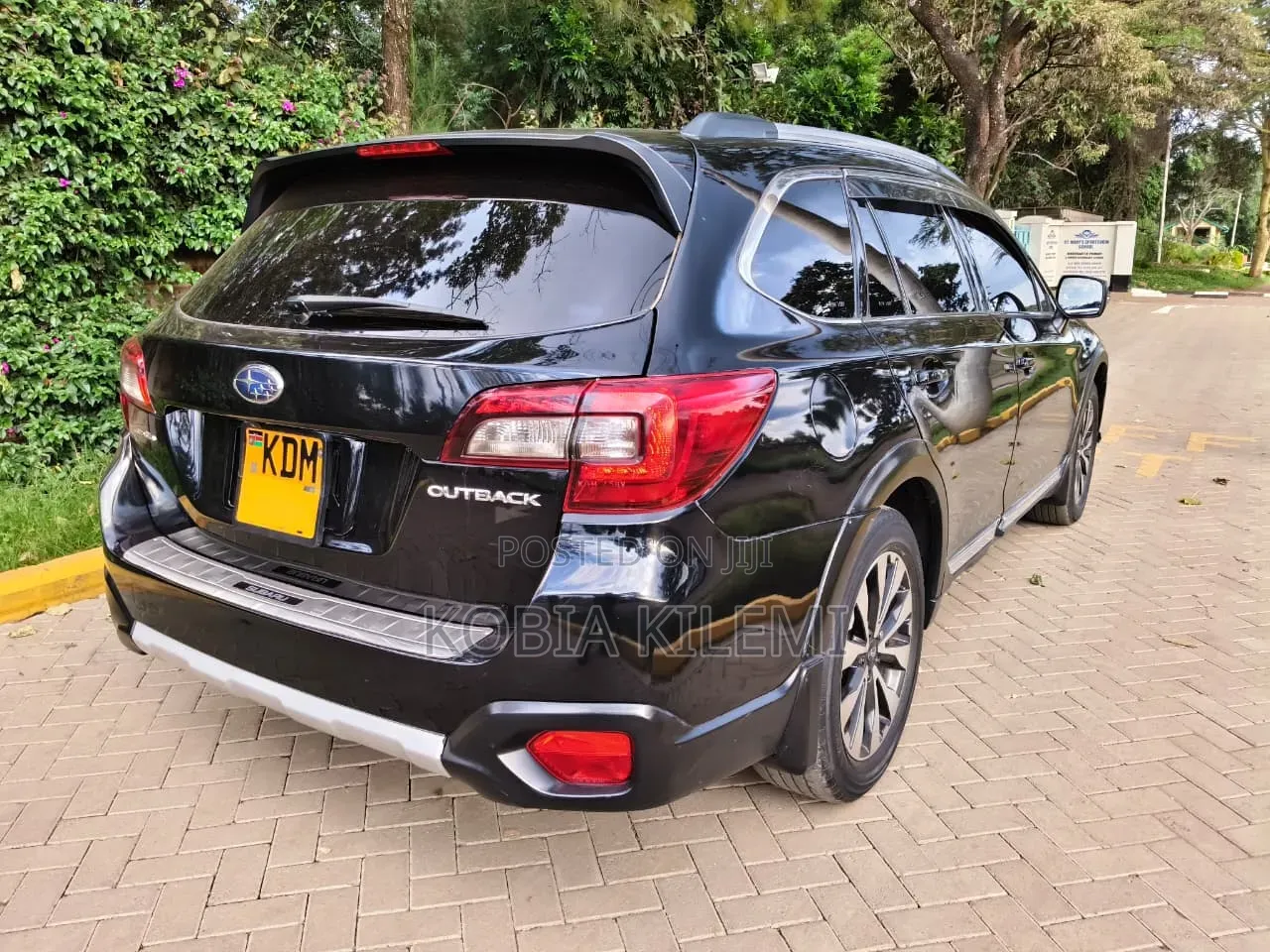 Subaru Outback 2016 Black