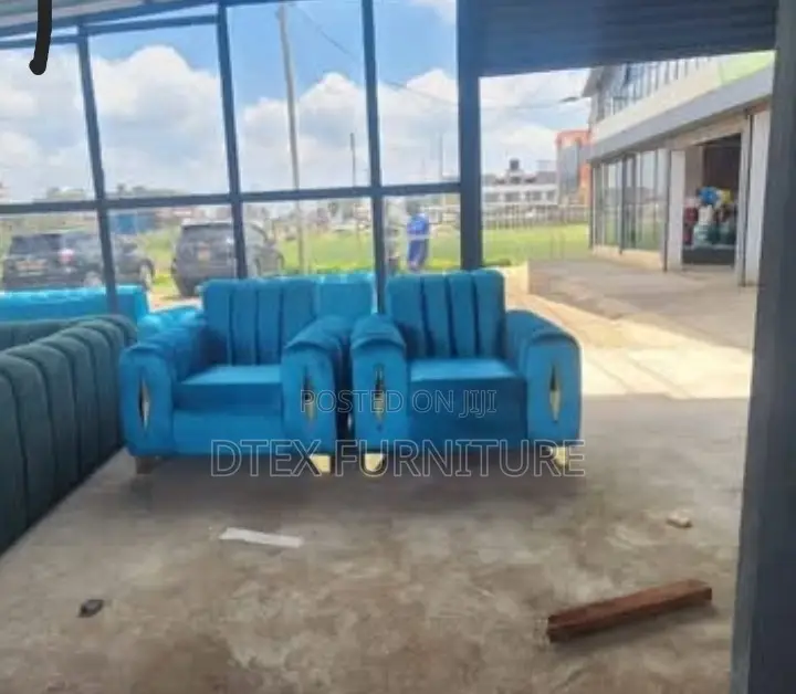 Modern Sofa Set
